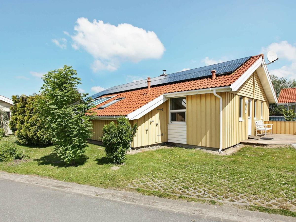 12 Person Holiday Home In Otterndorf Esterno foto